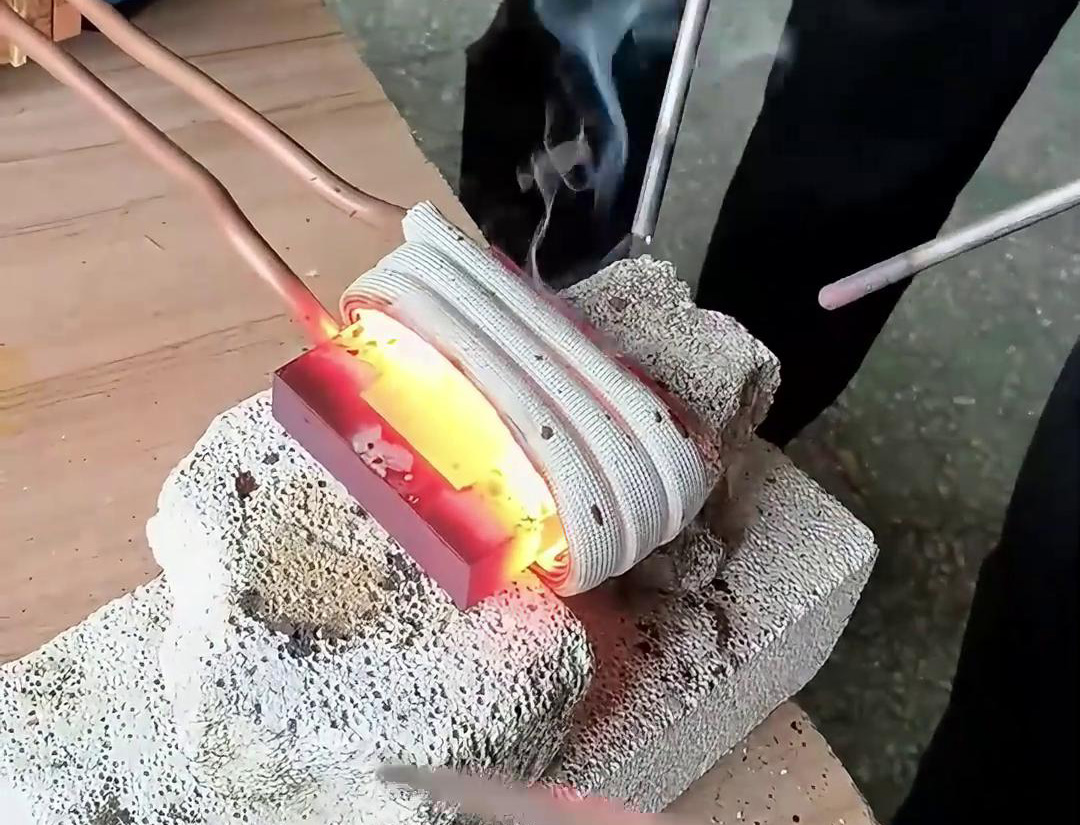 高頻焊機可以適用於各種金屬材料的焊接，包括鎢鋼合金等難焊材料