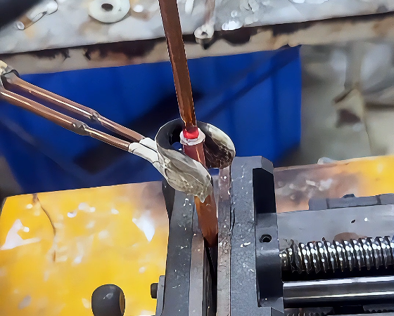 銅管和鐵管能高頻焊接嗎？實測手持式高頻焊機，效果直觀可見