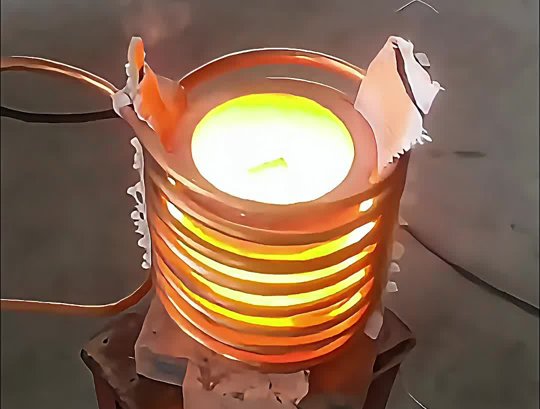 標準5公斤熔煉爐，可以采用專用的熔煉榴莲视频色在线观看加熱電源作